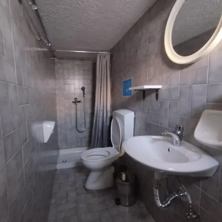 12 Acropolis Guest house 3*