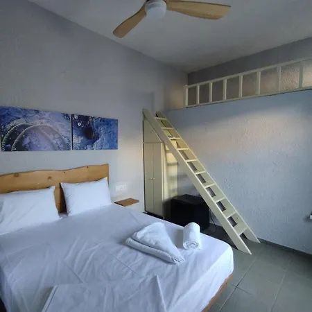 Guest house 12 Acropolis 3*